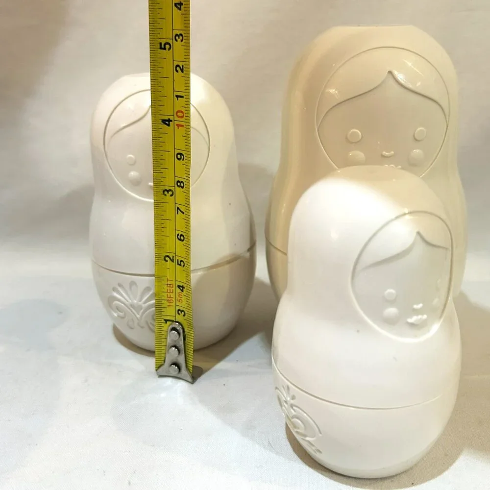 FRED MATRYOSHKAS Nesting Dolls Plastic Measuring Cups Set